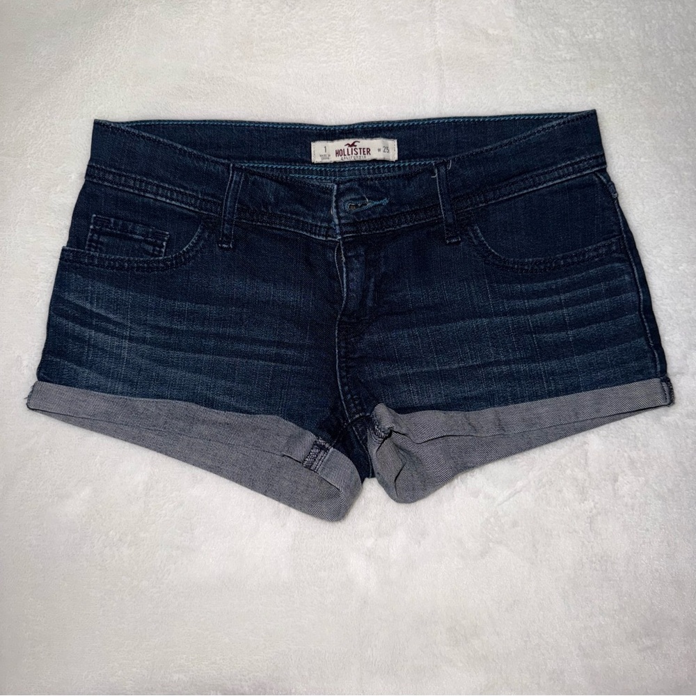 Hollister Women's Dark Blue Jean Shorts size 1 (25)